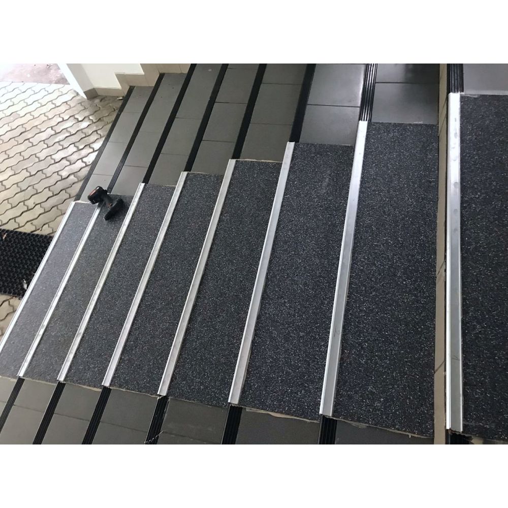 Противоскользящие накладки на ступени 3шт Alegria step 1200x300x4мм